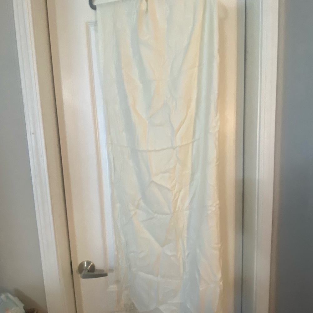 Elegant Cream Wrap